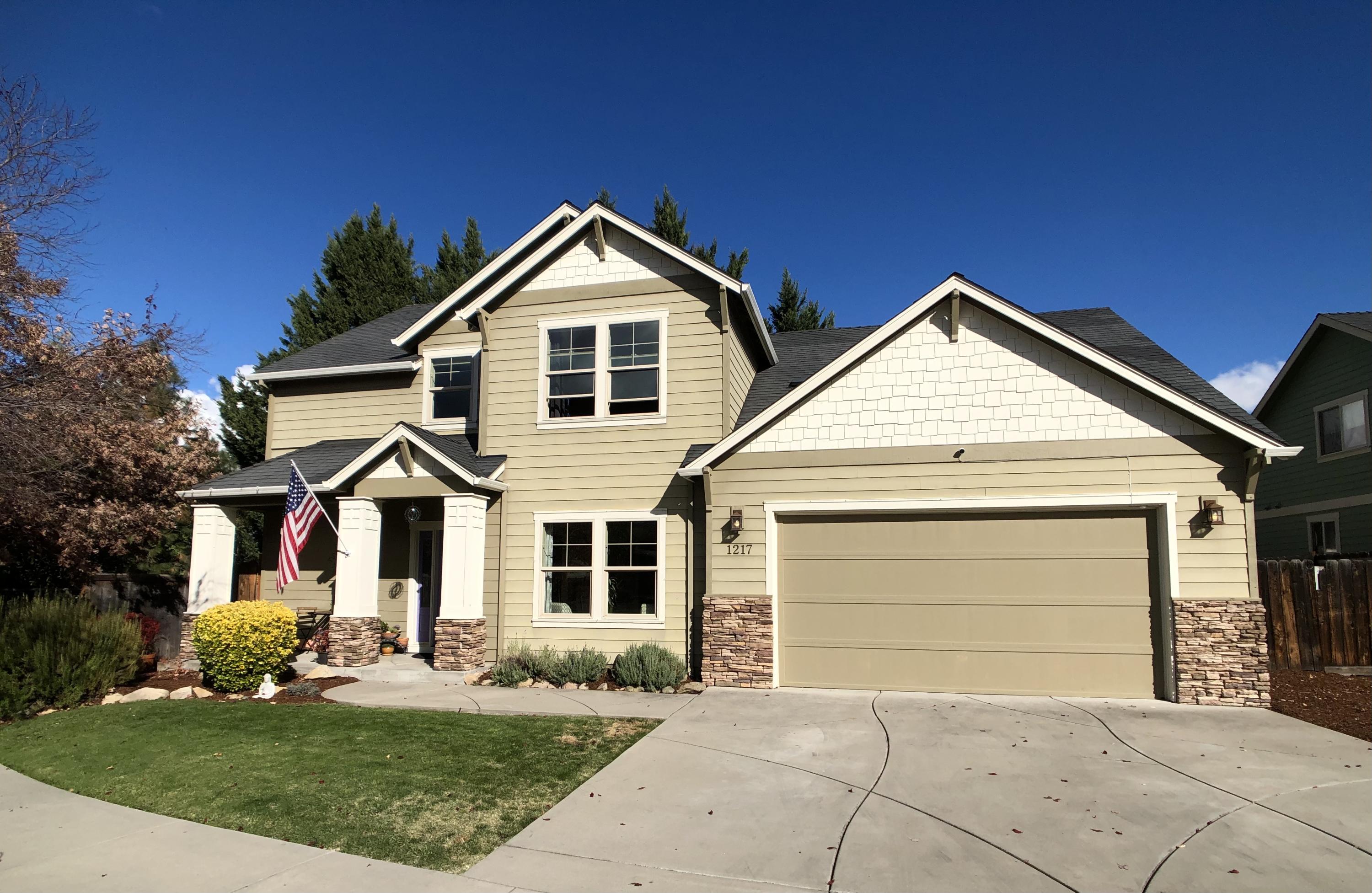 Kamerin Springs - Residential