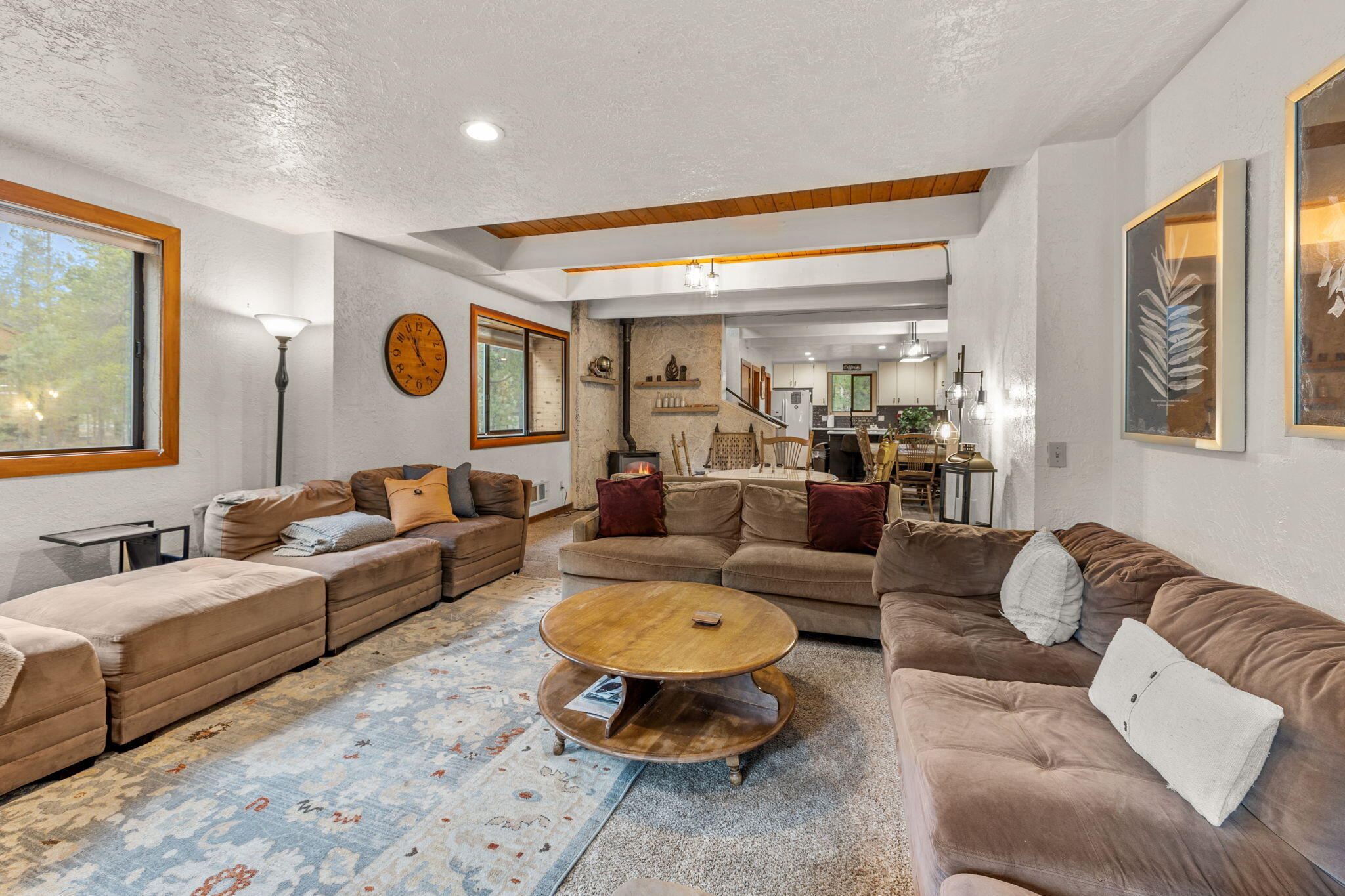 18066 E Butte Lane