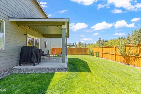 Tiny photo for 16504 Pine Creek Drive, La Pine, OR 97739 (MLS # 220222676)