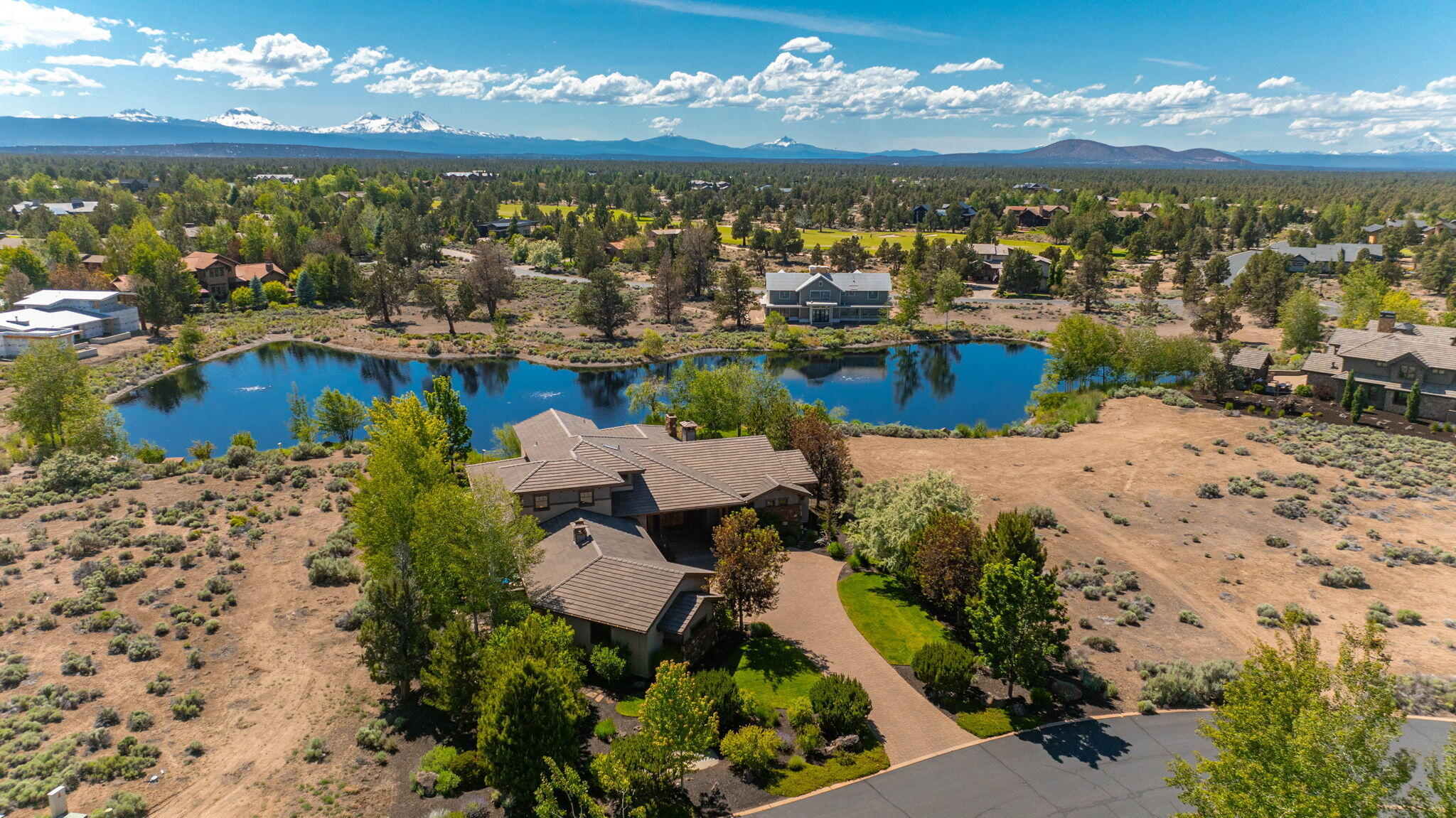65925 Pronghorn Estates Drive