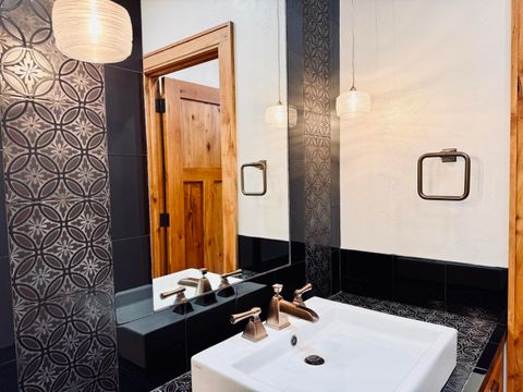 Tiny photo for 65925 Pronghorn Estates Drive, Bend, OR 97701 (MLS # 220212239)