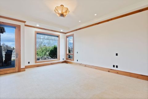 Tiny photo for 65925 Pronghorn Estates Drive, Bend, OR 97701 (MLS # 220212239)