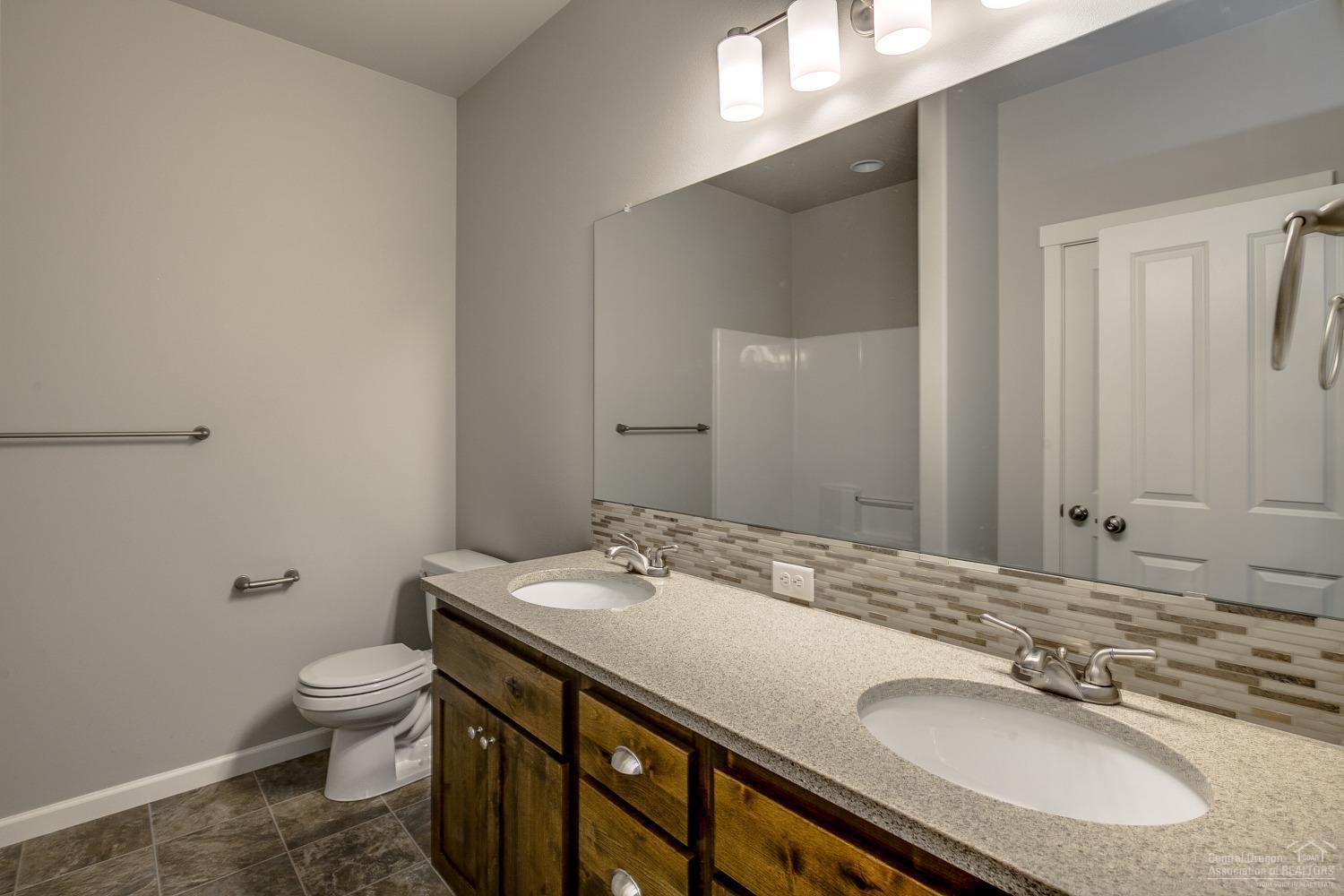 Fieldstone Crossing - Residential