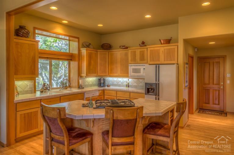 Broken Top - Residential