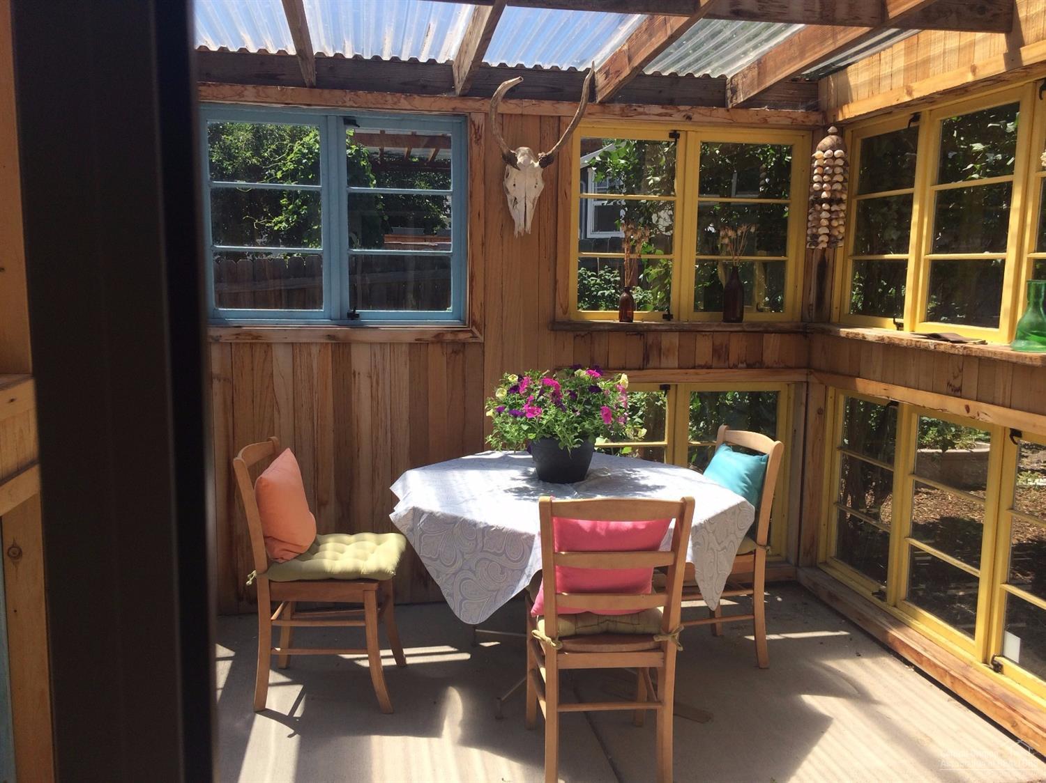 Royal Yeoman - Residential