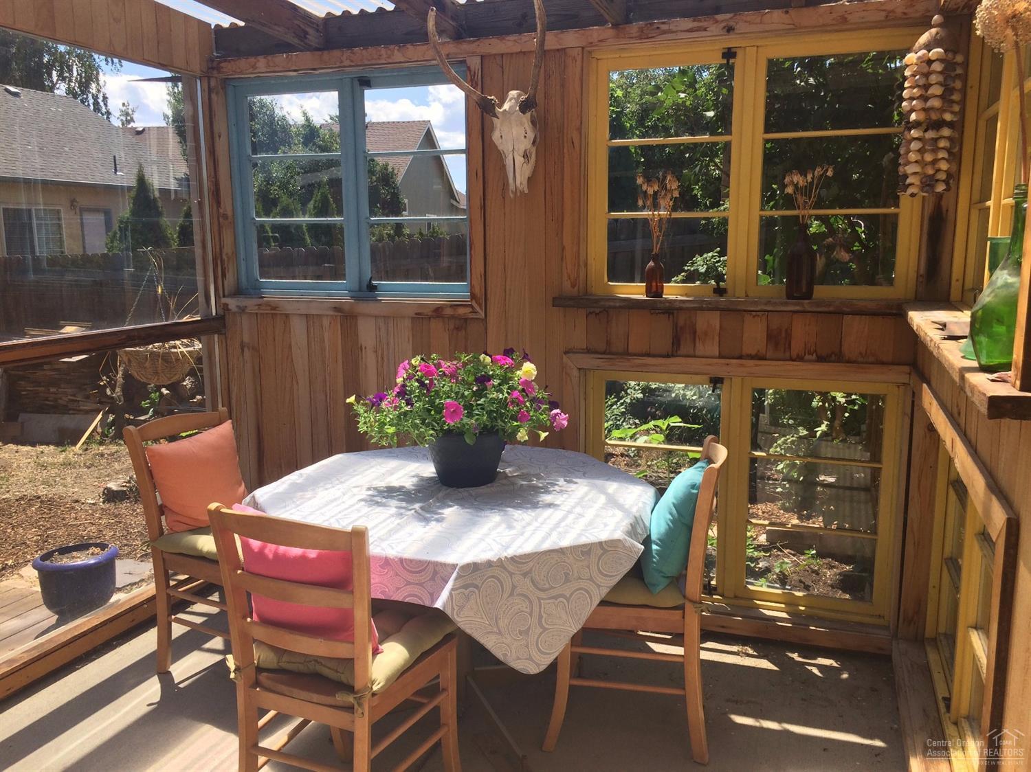 Royal Yeoman - Residential