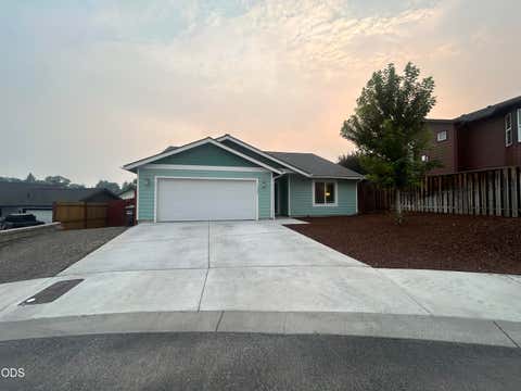 Photo of 1335 NE Pippen Lane, Prineville, OR 97754 (MLS # 220226548)