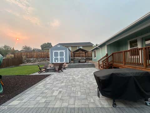 Tiny photo for 1335 NE Pippen Lane, Prineville, OR 97754 (MLS # 220226548)