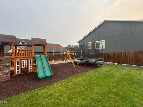 Tiny photo for 1335 NE Pippen Lane, Prineville, OR 97754 (MLS # 220226548)