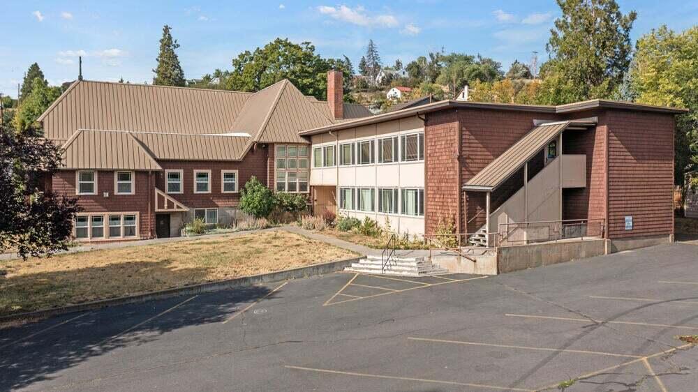 Klamath Falls -Nichols Addition - Commercial Sale