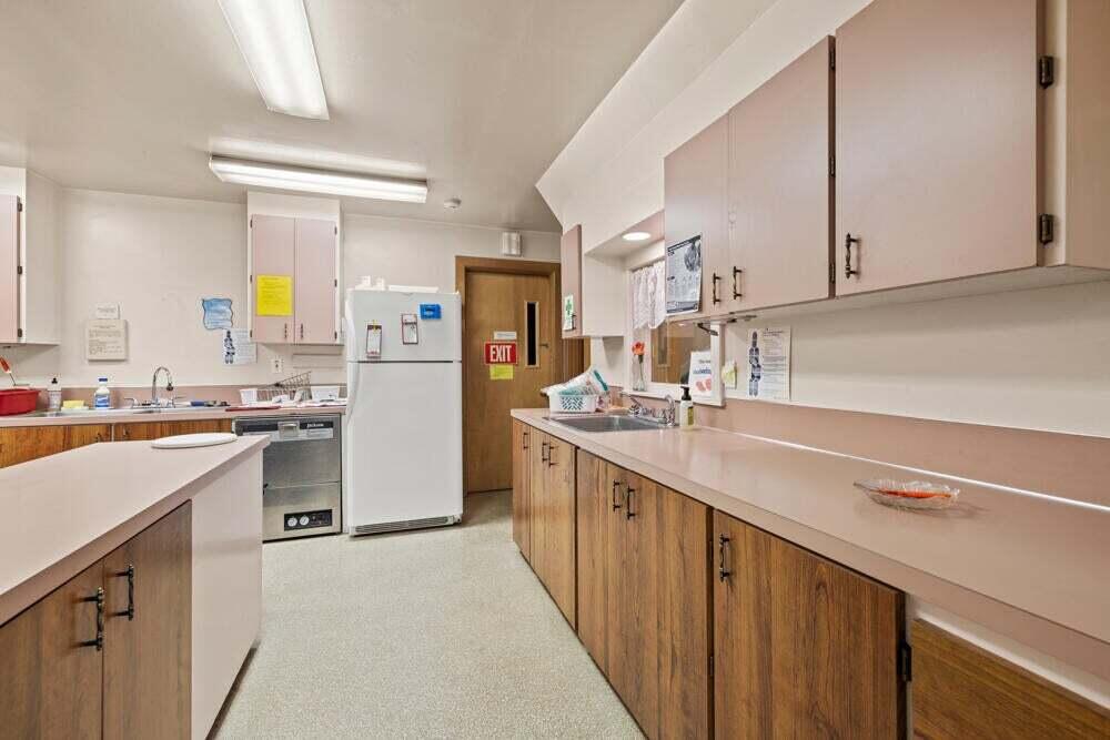 Klamath Falls -Nichols Addition - Commercial Sale