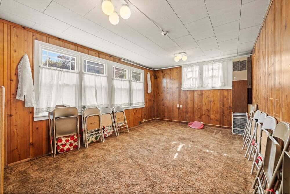 Klamath Falls -Nichols Addition - Commercial Sale