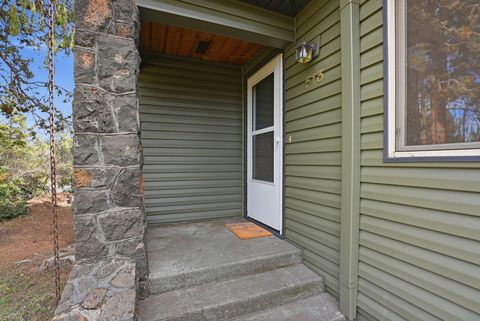 Tiny photo for 513 NE Irving Avenue, Bend, OR 97701 (MLS # 220217427)