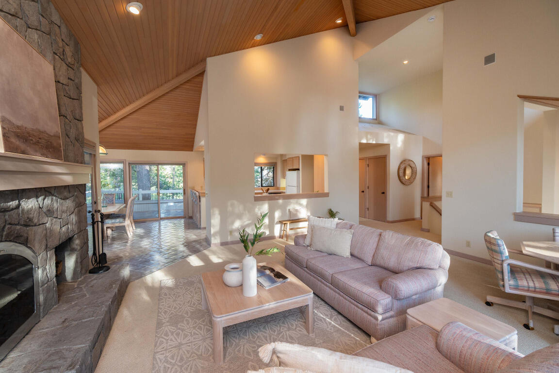 Fairway Crest Village - Residential