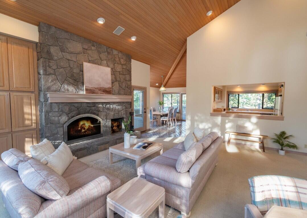 Fairway Crest Village - Residential