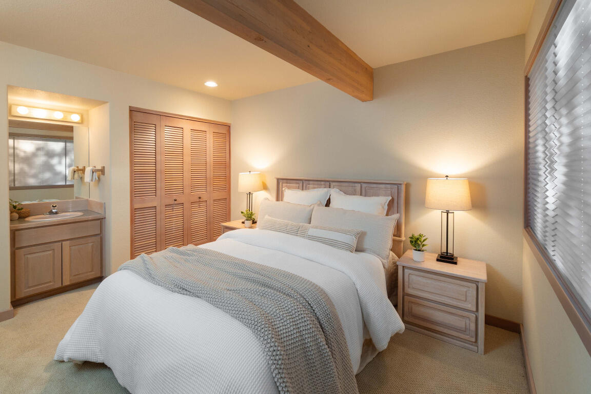 Fairway Crest Village - Residential