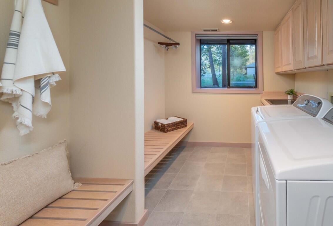 Fairway Crest Village - Residential