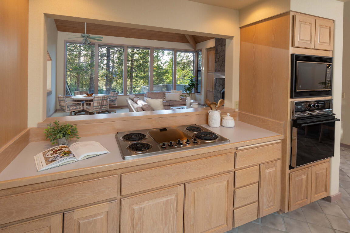 Fairway Crest Village - Residential