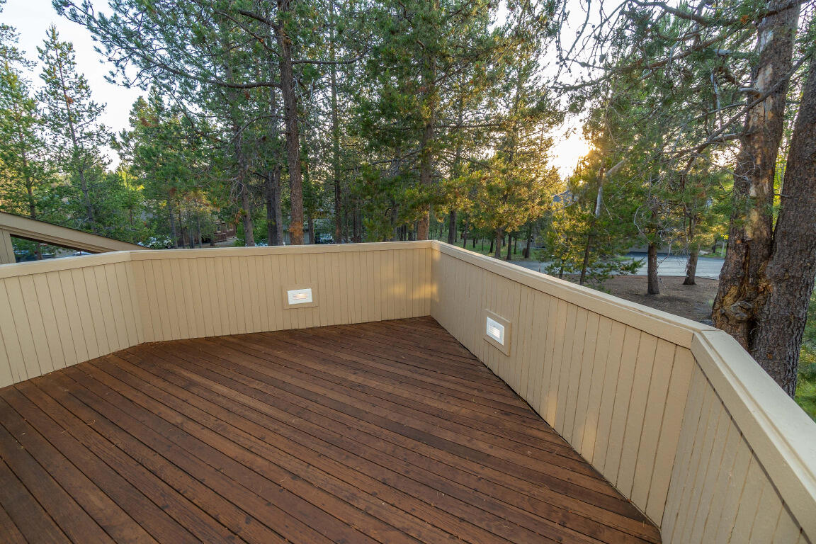 Fairway Crest Village - Residential