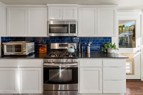 Tiny photo for 755 Ellendale Drive, Medford, OR 97504 (MLS # 220210814)