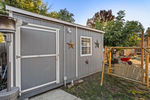 Tiny photo for 755 Ellendale Drive, Medford, OR 97504 (MLS # 220210814)