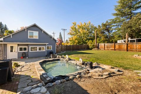 Tiny photo for 755 Ellendale Drive, Medford, OR 97504 (MLS # 220210814)