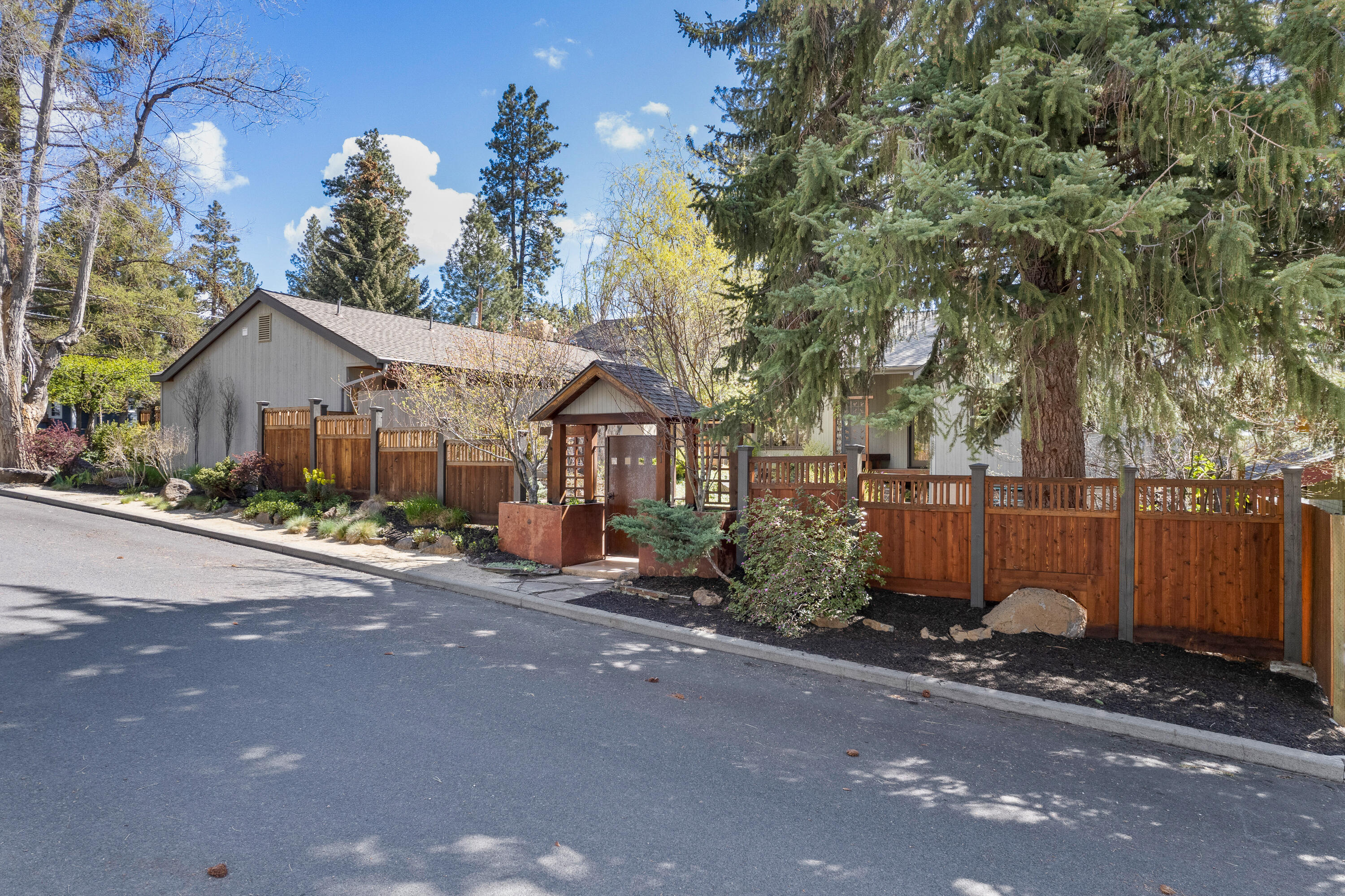 Bend View - Residential