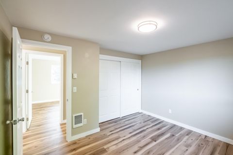 Tiny photo for 23900 Loganberry Lane, Sheridan, OR 97378 (MLS # 220213360)