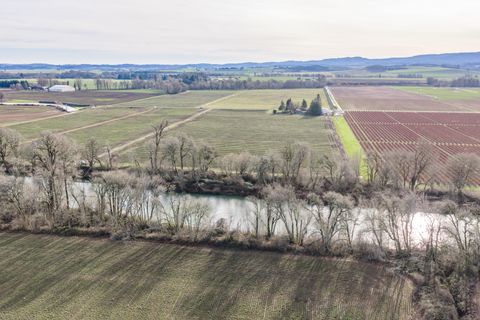 Tiny photo for 23900 Loganberry Lane, Sheridan, OR 97378 (MLS # 220213360)