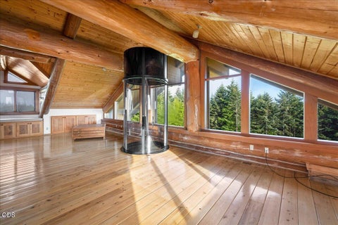 Tiny photo for 1500 Netarts Highway W, Tillamook, OR 97141 (MLS # 220226137)