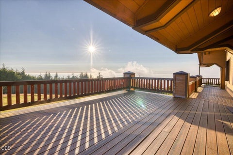 Tiny photo for 1500 Netarts Highway W, Tillamook, OR 97141 (MLS # 220226137)