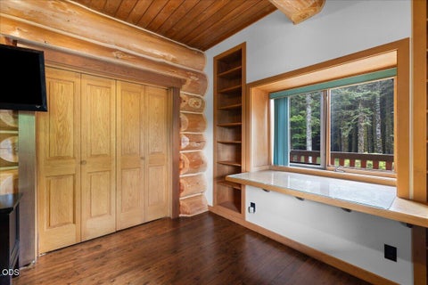 Tiny photo for 1500 Netarts Highway W, Tillamook, OR 97141 (MLS # 220226137)