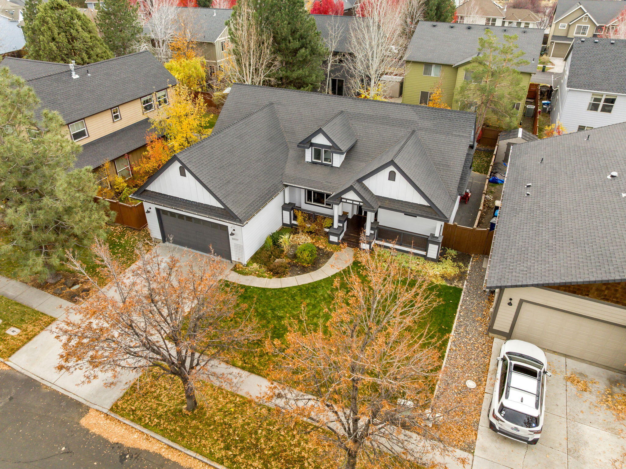 20577 NE Sierra Drive