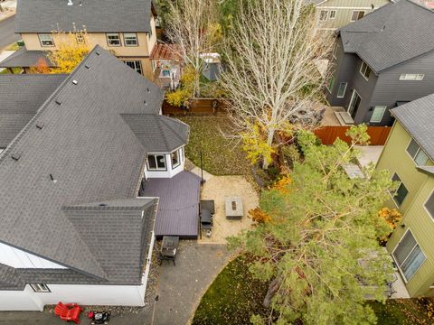Tiny photo for 20577 NE Sierra Drive, Bend, OR 97701 (MLS # 220211885)