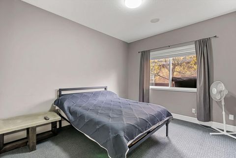 Tiny photo for 20577 NE Sierra Drive, Bend, OR 97701 (MLS # 220211885)