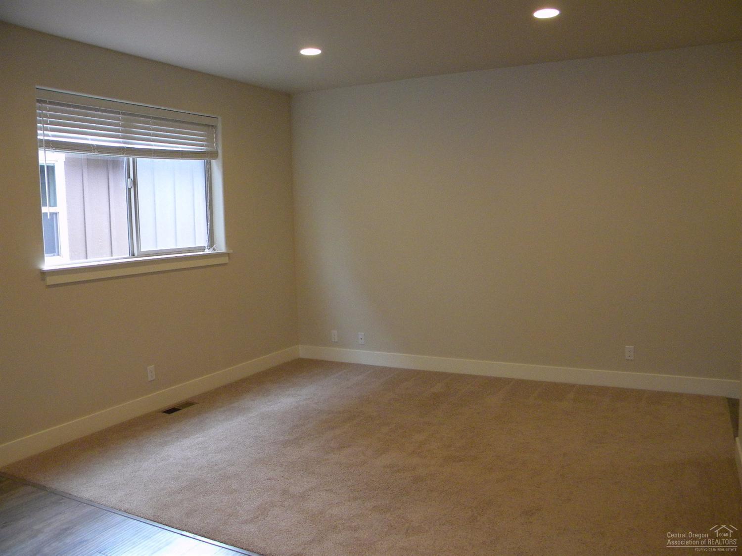 Parkway Village - Residential