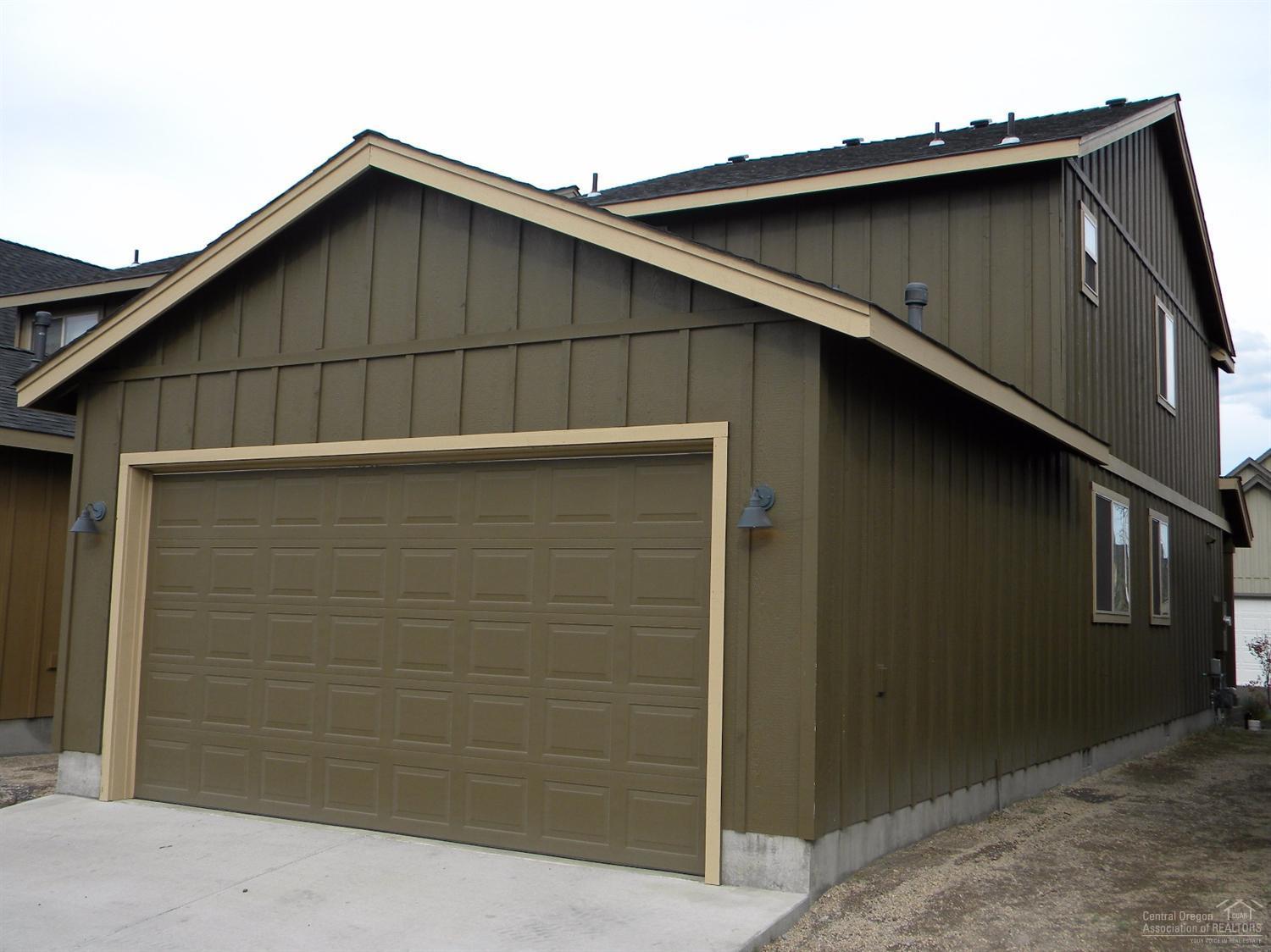 Parkway Village - Residential