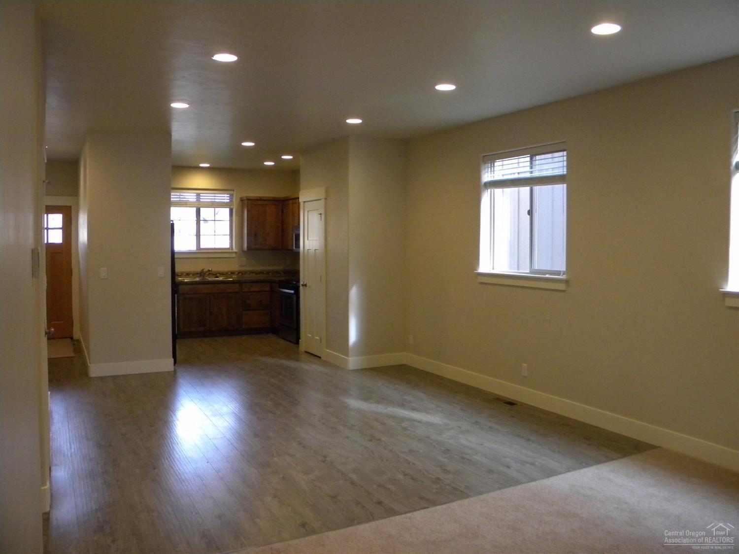 Parkway Village - Residential