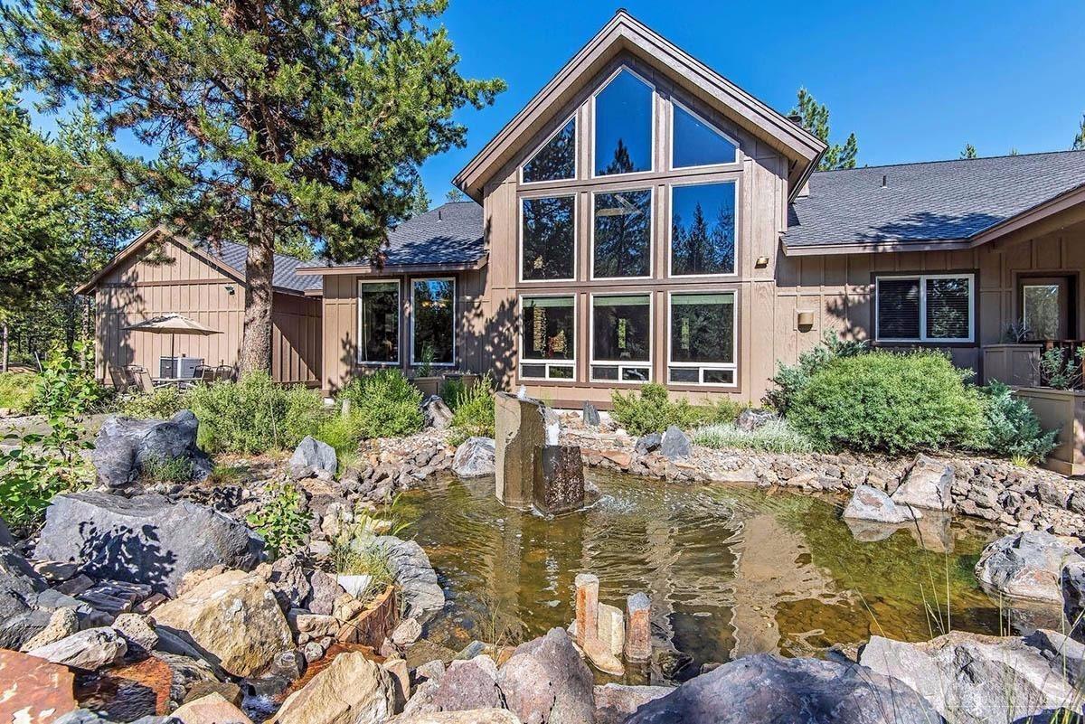 Pinewood Country Est - Residential