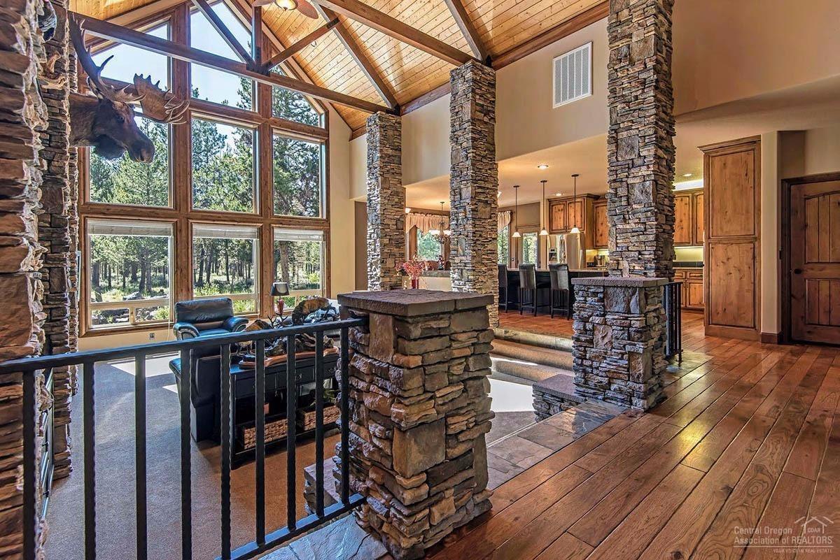 Pinewood Country Est - Residential