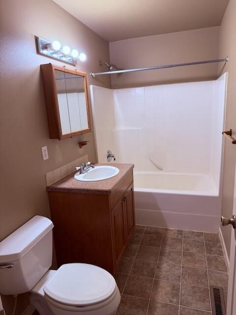 Tiny photo for 11940 Cedarwood Drive, La Pine, OR 97739 (MLS # 220216596)