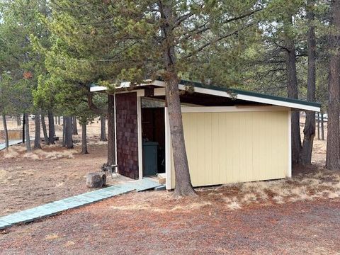 Tiny photo for 11940 Cedarwood Drive, La Pine, OR 97739 (MLS # 220216596)
