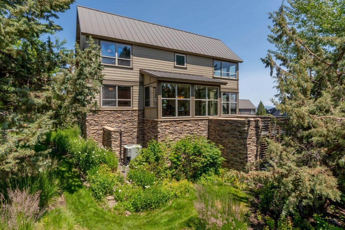 266 Willamette Park Lane