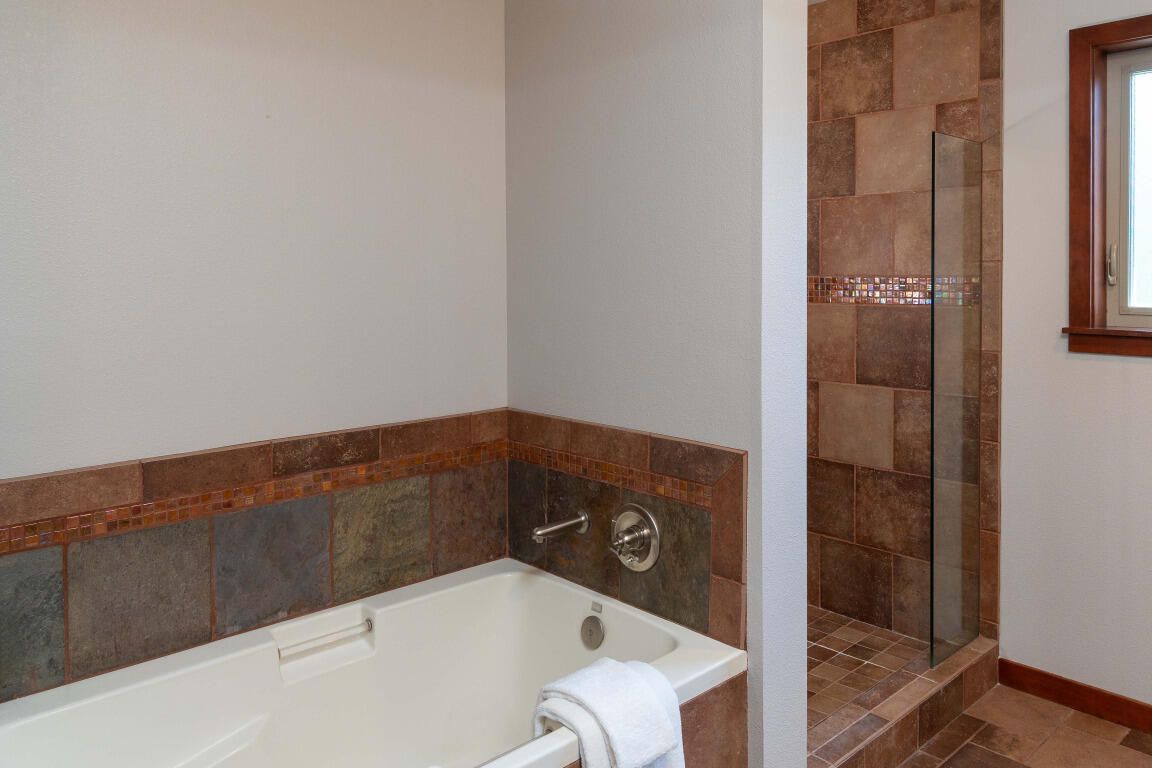 Ridge At Eagle Crest - Residential