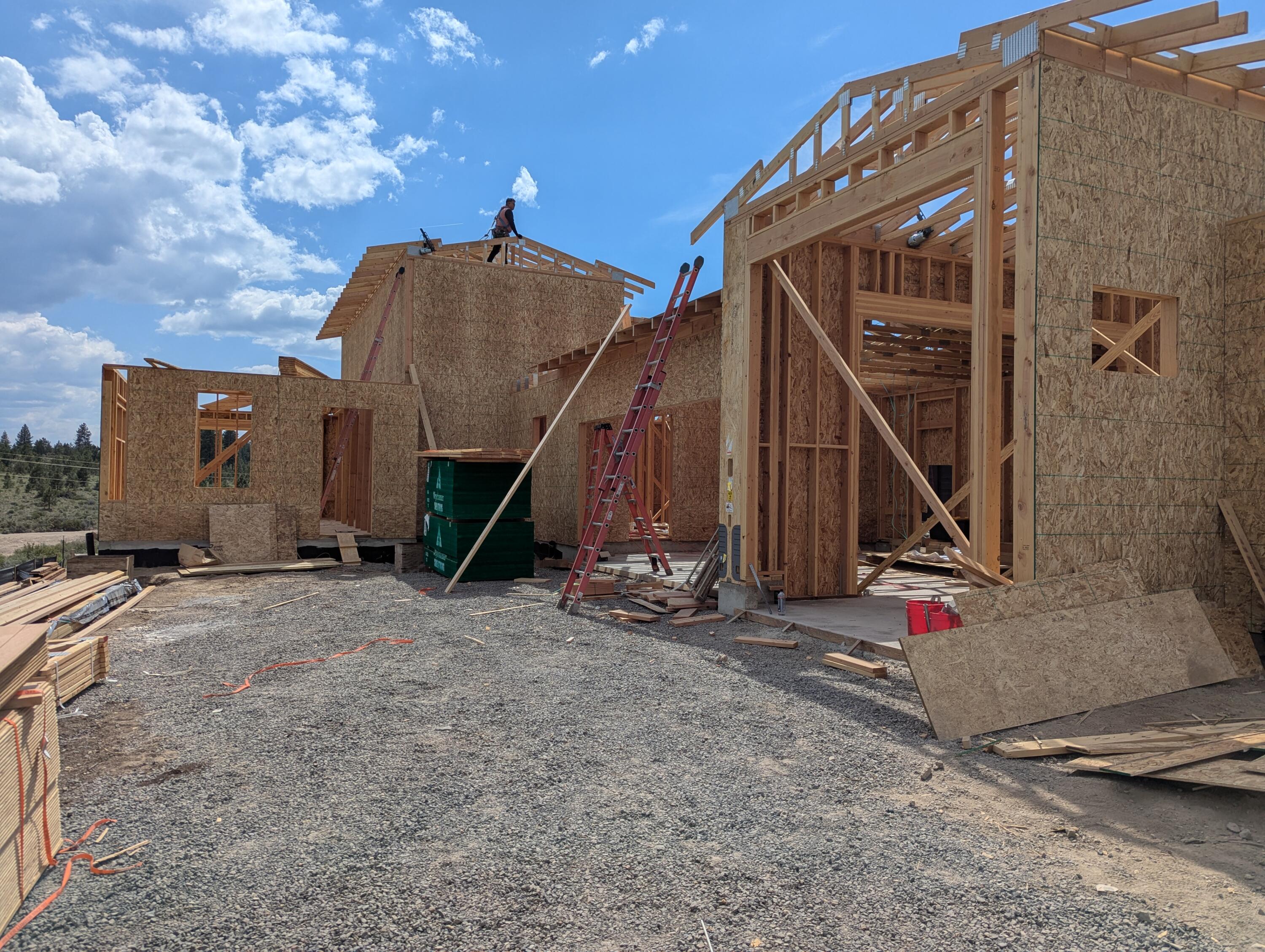 Discovery West Phase 5 - Residential