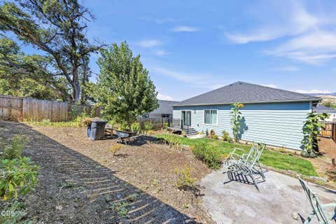Tiny photo for 211 Christopher Way, Talent, OR 97540 (MLS # 220226619)