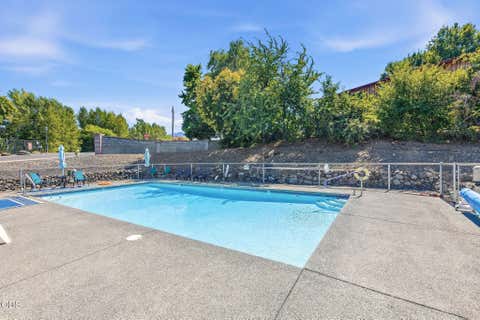 Tiny photo for 211 Christopher Way, Talent, OR 97540 (MLS # 220226619)