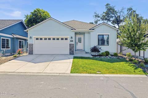 Photo of 211 Christopher Way, Talent, OR 97540 (MLS # 220226619)