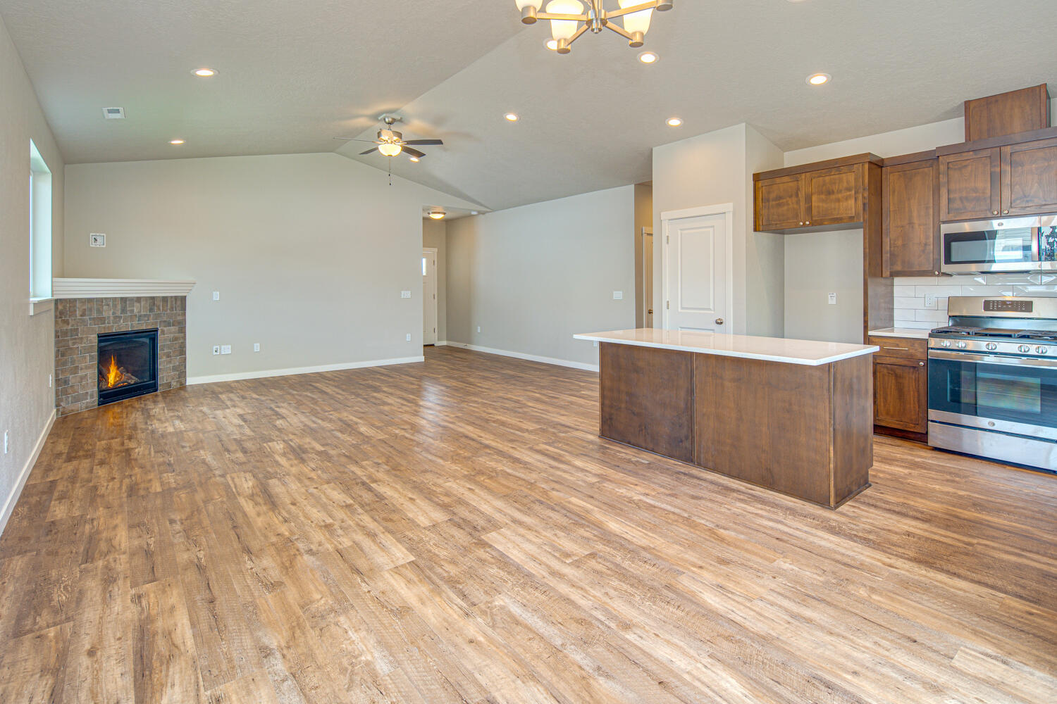 Stoneridge Terrace - Residential