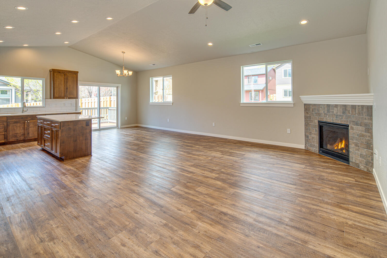 Stoneridge Terrace - Residential